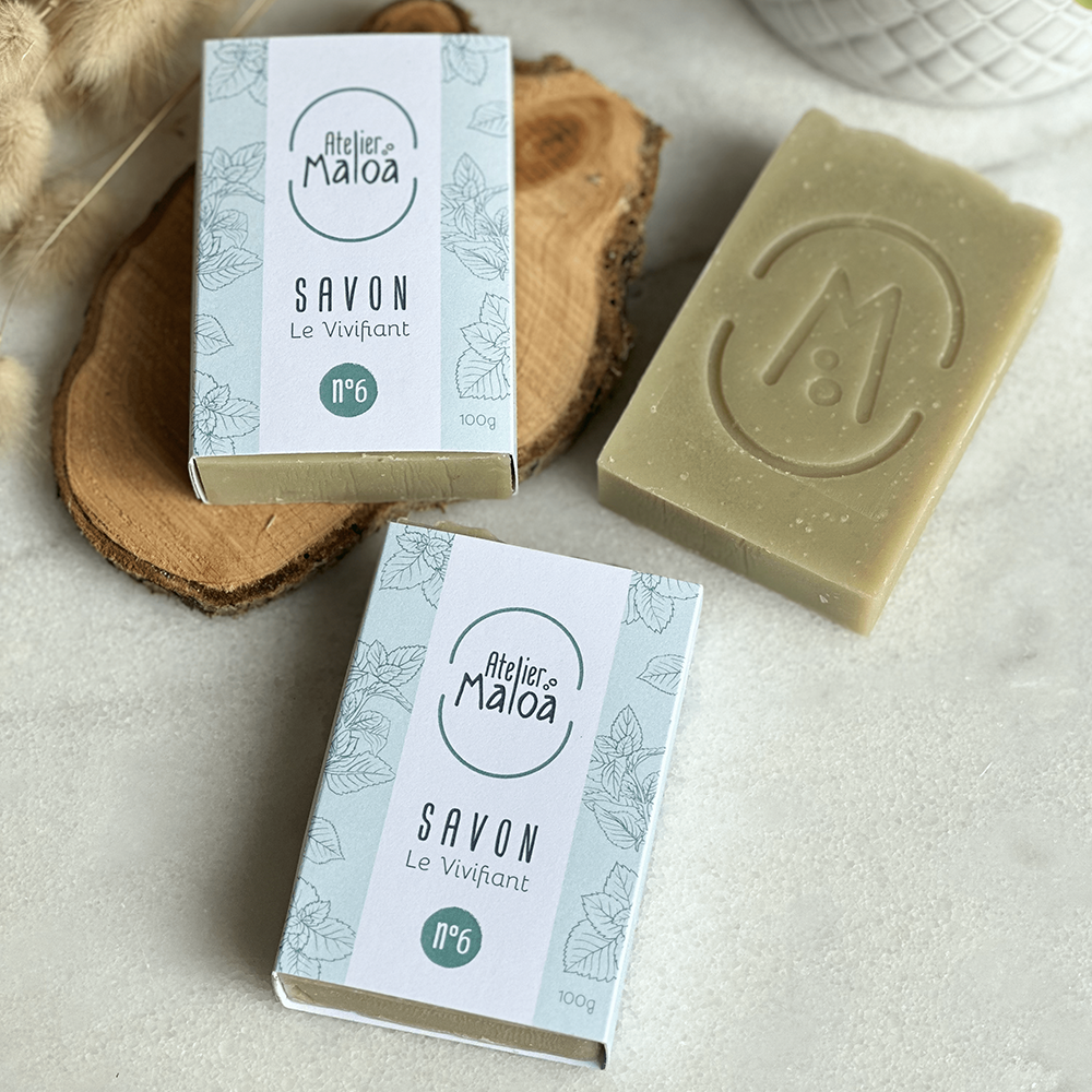 Savon saponifié à froid Atelier Maloa Le Vivifiant N°6 - savon menthe poivrée et cèdre