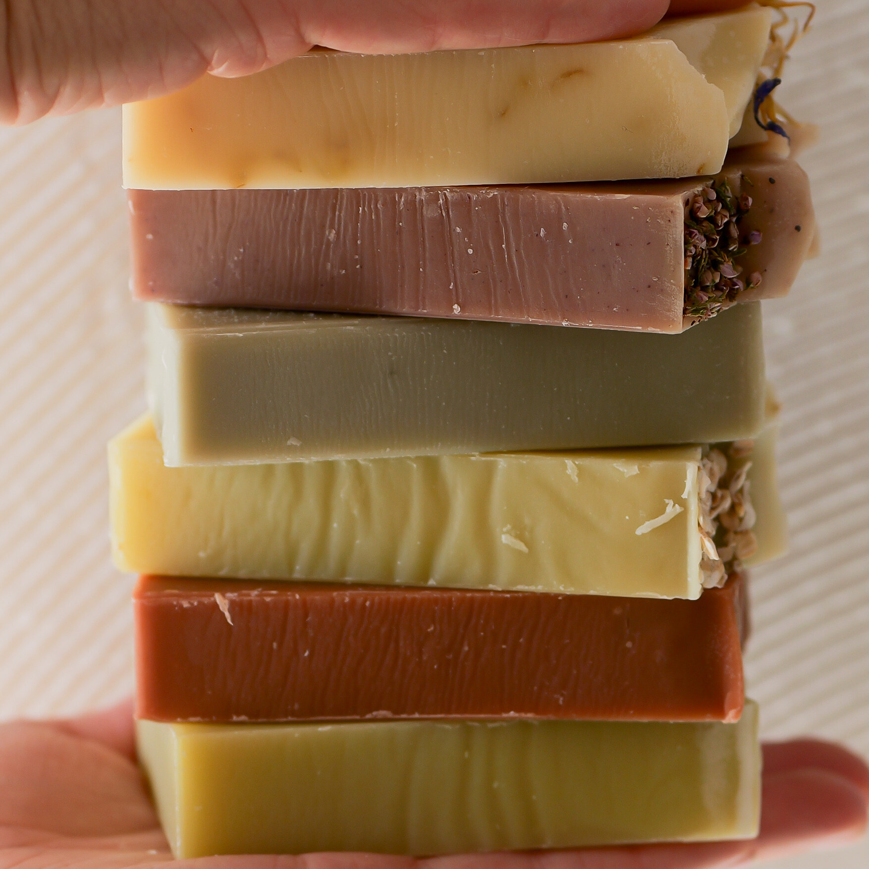Gamme de savons artisanaux saponifiés à froid Atelier Maloa