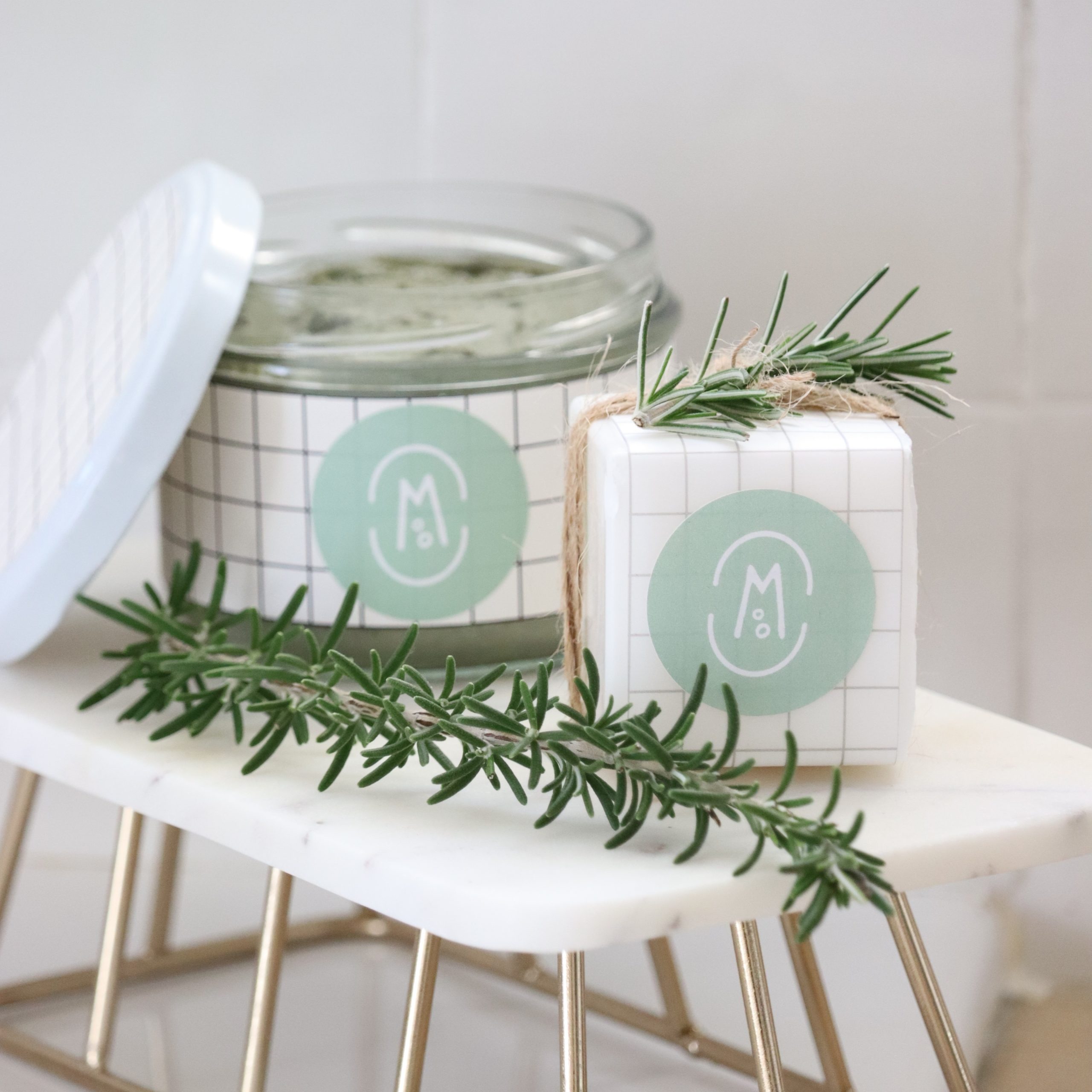 Pâte L'Essentielle et savon ménager Atelier Maloa - produits d'entretien naturels